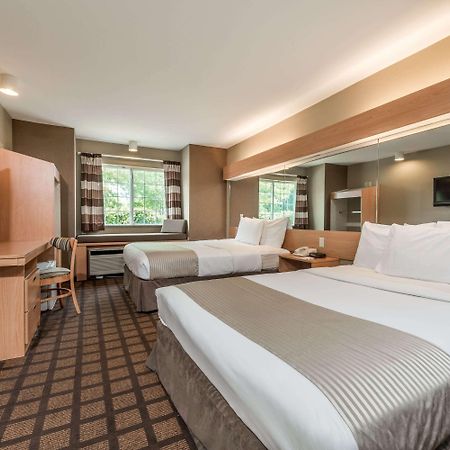 Microtel Inn & Suites By Wyndham West Chester Exterior photo